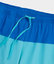 Load image into Gallery viewer, Vineyard Vines 7" Colorblock Piped Chappy Swim Trunks