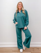 Load image into Gallery viewer, Southern Shirt Women's AstroKnit Performance Pants in Jasper