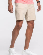 Load image into Gallery viewer, Southern Shirt Co. Men's Momentum Performance Chino Oxford Tan