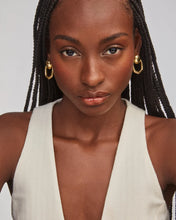 Load image into Gallery viewer, Kendra Scott Kaia Gold Open Frame Earring