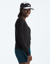 Load image into Gallery viewer, The North Face Women's Dune Sky LS in TNF Black