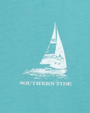Load image into Gallery viewer, Southern Tide Men's Set Sail Tri SS Tee