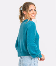 Load image into Gallery viewer, Southern Shirt Women's Cropped Feather Knit Sweater