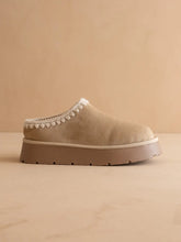 Load image into Gallery viewer, The Brandi Platform Mule Slipper