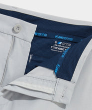 Load image into Gallery viewer, Vineyard Vines 7 Inch Performance On-The-Go Shorts in Ultimate Gray