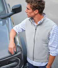 Load image into Gallery viewer, Vineyard Vines The Mariner Soft Shell Vest in Ultimate Gray
