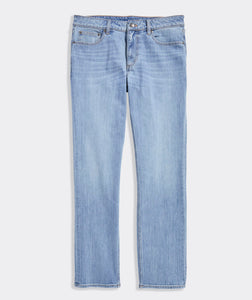 Vineyard Vines Slim Straight Denim in Vineyard Wash