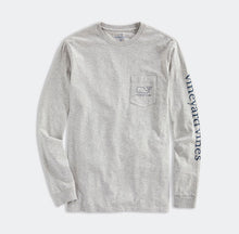 Load image into Gallery viewer, Vineyard Vines Vintage Whale Long Sleeve Tee in Grey Heather