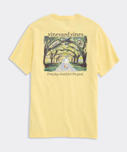 Load image into Gallery viewer, Vineyard Vines Under The Moss Scenic SS Tee