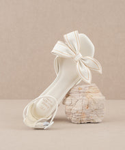 Load image into Gallery viewer, Made For Fun Bow Heels White