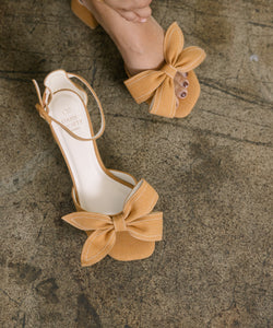 Made For Fun Bow Heels Tan