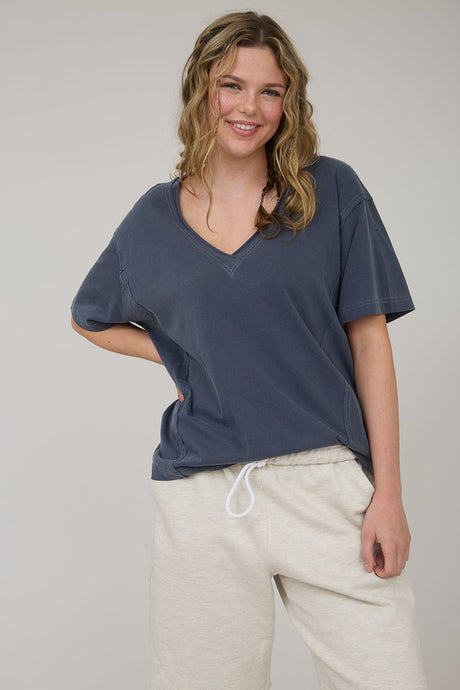 Never Looking Back V-Neck SS Knit Top in Navy