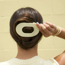 Load image into Gallery viewer, Teleties Large Flat Round Clip Butter Yellow