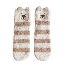 Load image into Gallery viewer, Polar Bear Friends Triangle Box Gift Fuzzy Socks