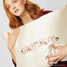 Load image into Gallery viewer, Harry Potter x Kitsch Gryffindor Standard Satin Pillowcase