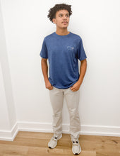 Load image into Gallery viewer, Vineyard Vines Whale Harbor Short Sleeve Tee in Nautical Navy