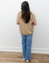 Load image into Gallery viewer, Hear The Crowd Stitch Detail Sweater Vest in LT. Mocha