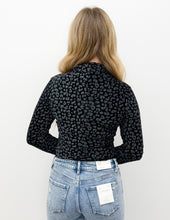 Load image into Gallery viewer, This Time Of Year Leopard &amp; Stone Fitted Top