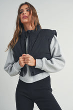 Load image into Gallery viewer, Saying Nothing More Crop Puffer Vest in Black