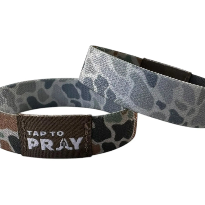 Versible River Rock Camo Classic & Sage Tap to Pray Wristband