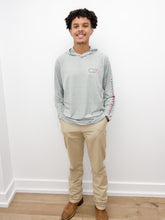 Load image into Gallery viewer, Vineyard Vines On-The-Go Whale Outline Long Sleeve Harbor Performance Hoodie Tee