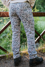 Load image into Gallery viewer, Burlebo Challenger Pants in Classic Deer Camo