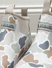 Load image into Gallery viewer, Local Girl Rubber Boots in Forest Camo Flora