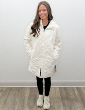 Load image into Gallery viewer, The North Face Women's Shady Glade Insulated Parka Jacket in WhiteDune