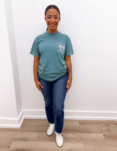 Load image into Gallery viewer, Fall Into Me High Rise Distressed Hem Jeans
