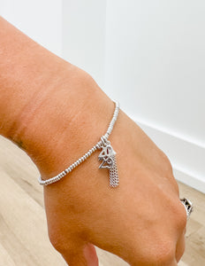 Kendra Scott 2029 Grad Stretch Bracelet in Silver Dichroic Glass