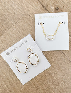 Kendra Scott Daphne Enamel Frame Drop Earrings in Gold White MOP