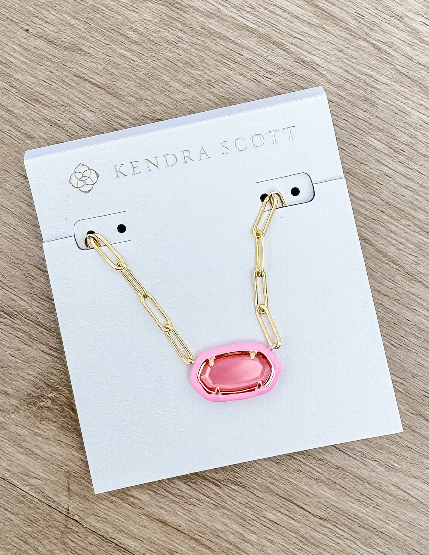Kendra Scott Elisa Enml Frame Prclp Necklace in Gold/Bright Pink Illusion