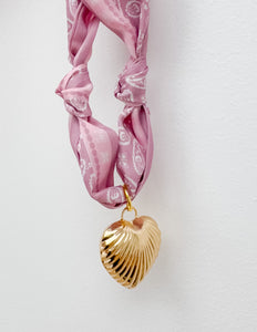 Let's Stay Trendy Scarf Necklace in Pink with a Heart
