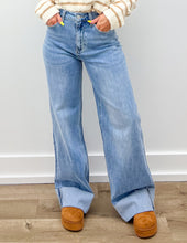 Load image into Gallery viewer, You Never Know 90&#39;s Stretch Cuffed Hem High Rise Jeans