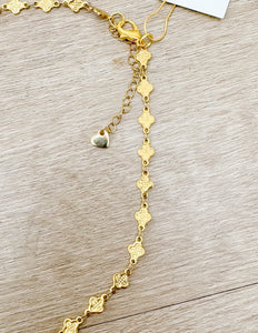 Closed Clover Layering Gold Chain
