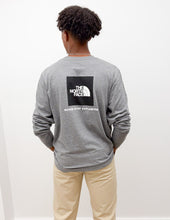 Load image into Gallery viewer, The North Face Men’s Evo Box NSE Reg LS Tee in TNF Mid Grey