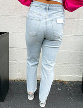 Load image into Gallery viewer, Love Like This High Rise Relaxed Jeans