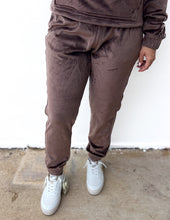 Load image into Gallery viewer, Go Out With a Bang Pullover + Jogger Set in Brown