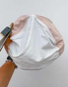 The North Face Women’s Horizon Hat in Pink Moss/TNF White