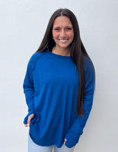 Load image into Gallery viewer, All About the Basics Cotton Raglan Sleeve Top in Classic Blue