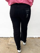 Load image into Gallery viewer, Fall For You Tummy Control High Rise Crop Jeans