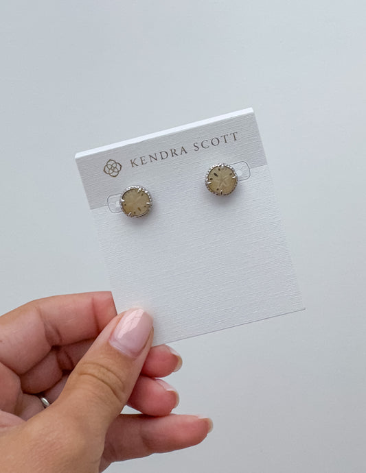 Kendra Scott Sand Dollar Silver Stud Earrings Natural MOP