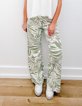 Load image into Gallery viewer, Keep On Moving Zebra Print Stretch Pants