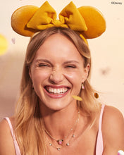 Load image into Gallery viewer, Kendra Scott Mickey Minnie Gold Strand Necklace in White Crystal