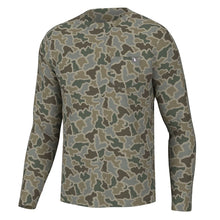 Load image into Gallery viewer, Local Boy Heather Blend LS Crew in Sand Dog &amp; Moon Camo