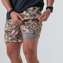 Load image into Gallery viewer, Burlebo 5.5&quot; Athletic Shorts in Pintail Camo