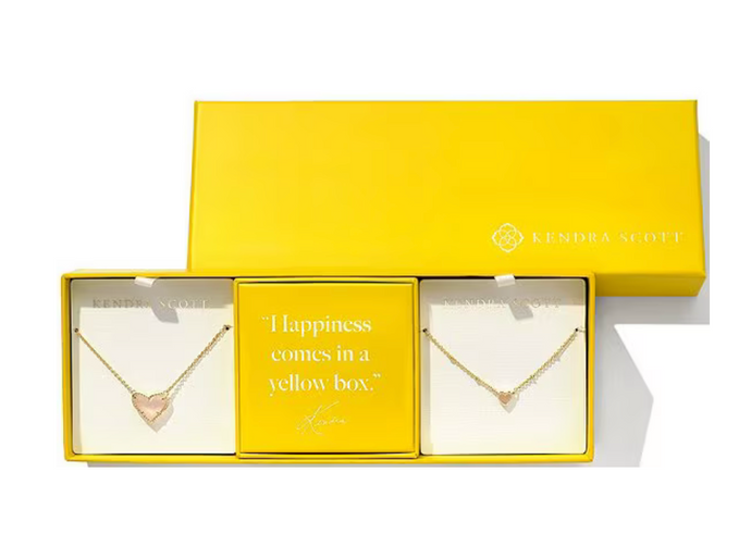 Kendra Scott Boxed Gold Ari Gift Set of 2 Necklaces in Rose Quartz