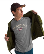 Load image into Gallery viewer, The North Face Men’s Varsity LS Tee in Medium Grey Heather