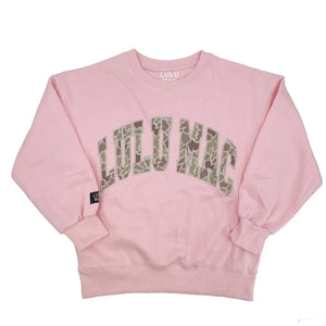 Lulu Mac Logo Sweatshirt in Light Pink/Camo