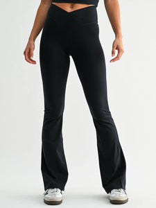 Venice Crossover Waist Yoga Pants